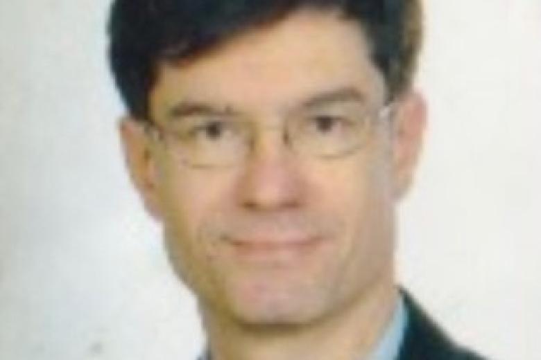 Dr Christopher Heath